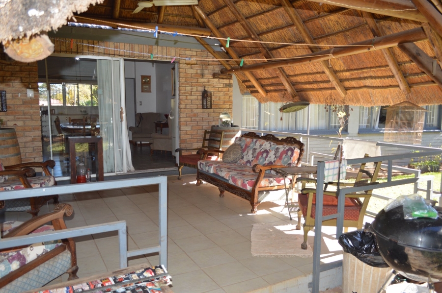 4 Bedroom Property for Sale in Wilkoppies North West